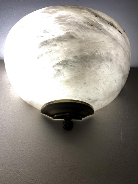 Alabaster Wall Lamp