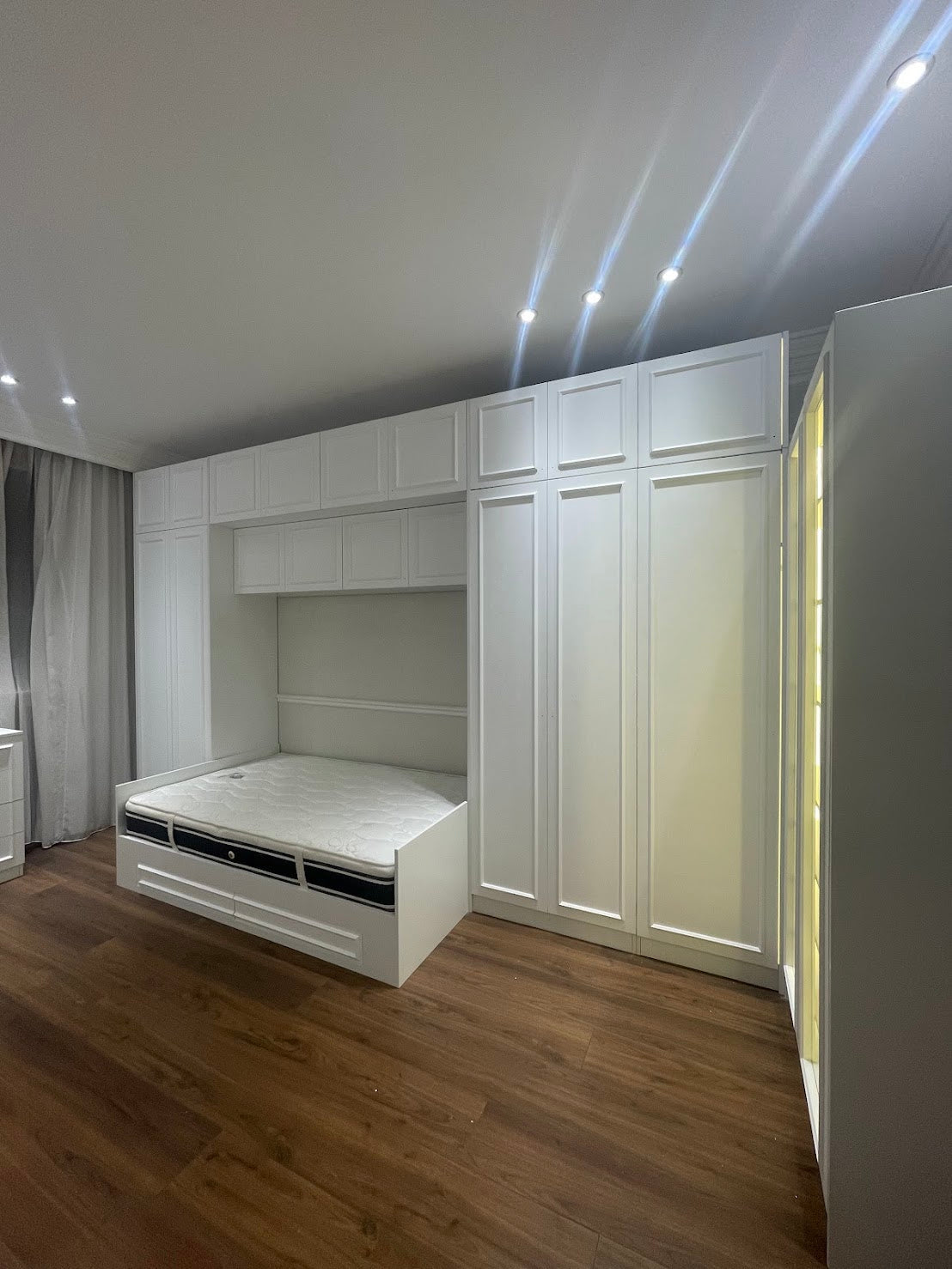 Neo Classic White Dressing Room with Bed