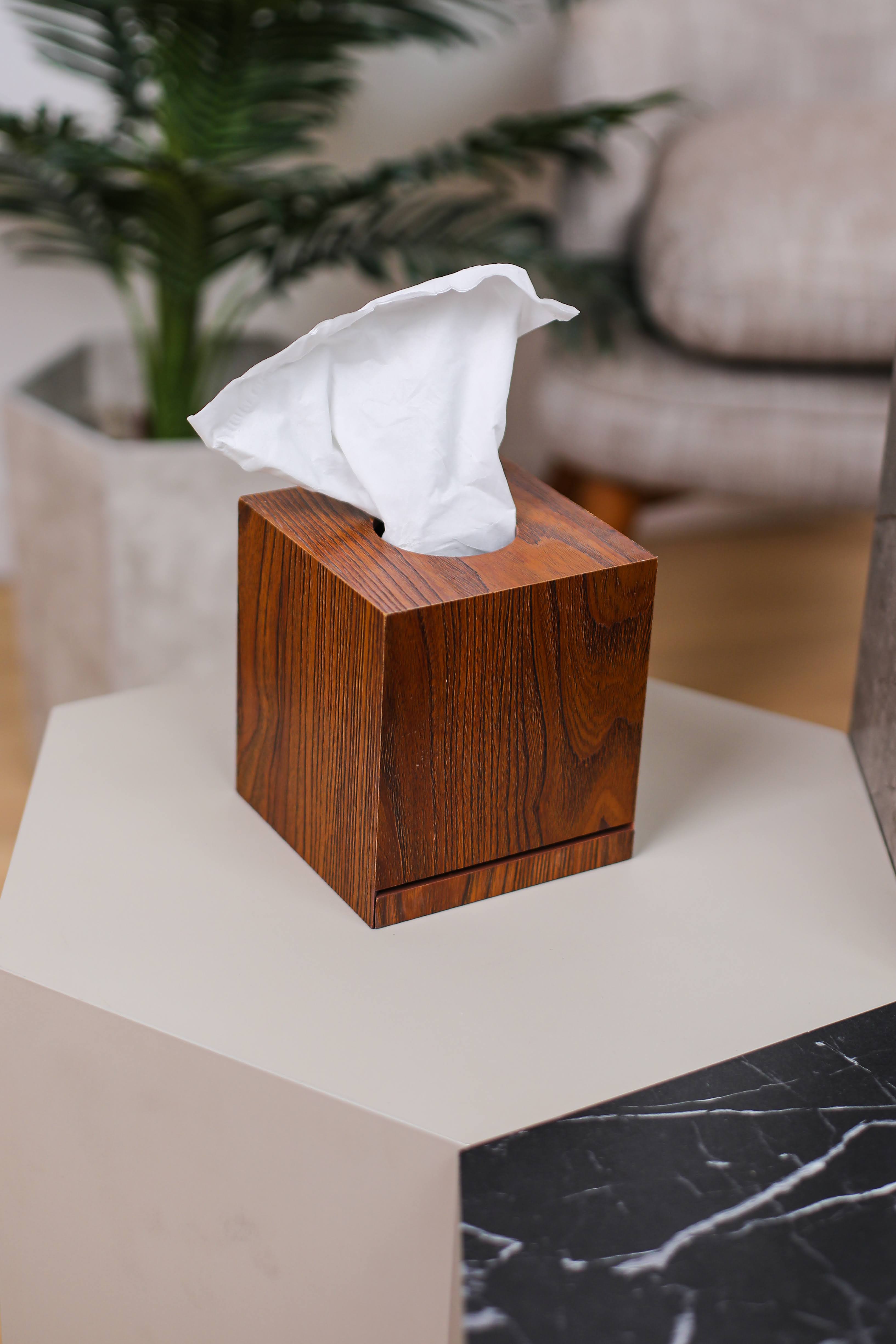 Square Tissue Box 13x14 cms