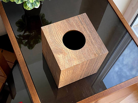 Square Tissue Box 13x14 cms - Reddish Oak