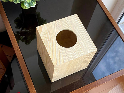 Square Tissue Box 13x14 cms - Light Oak