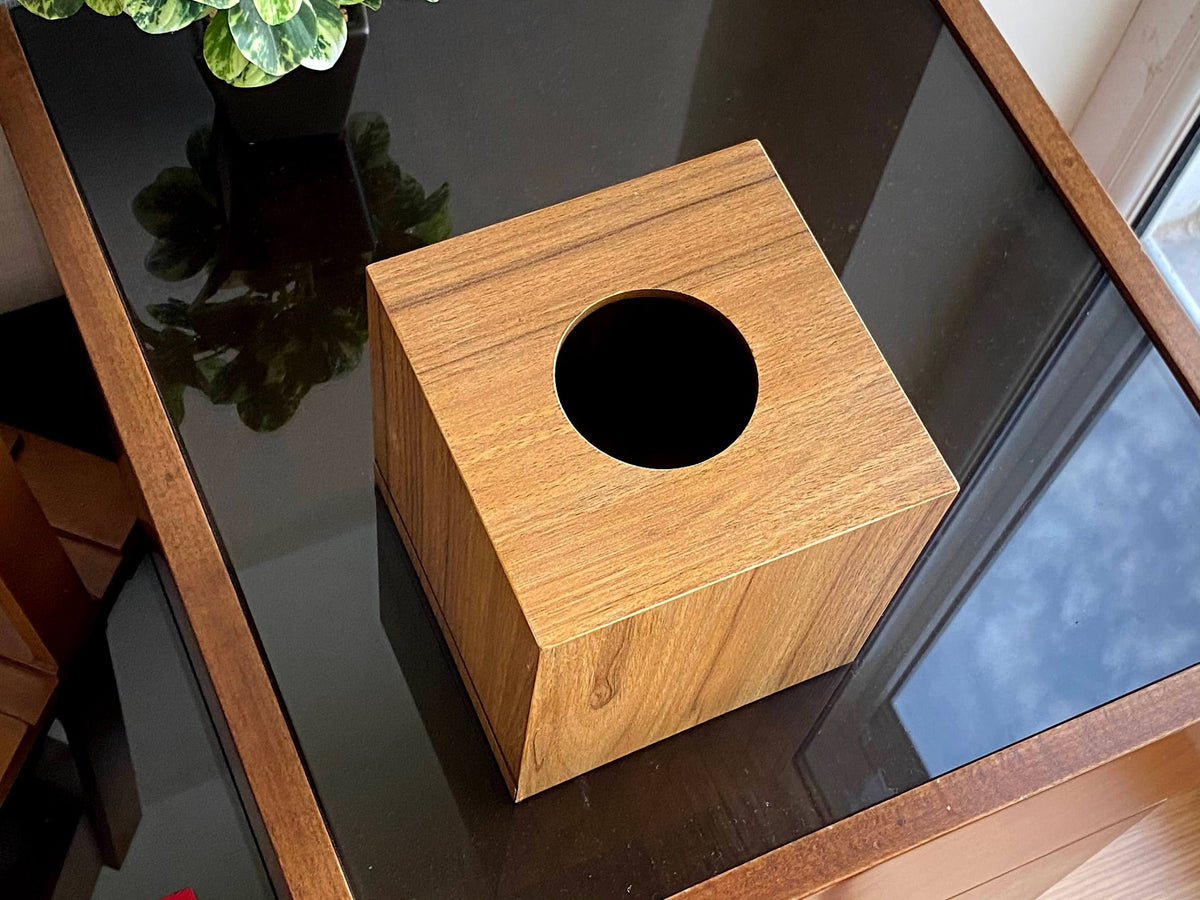 Square Tissue Box 13x14 cms