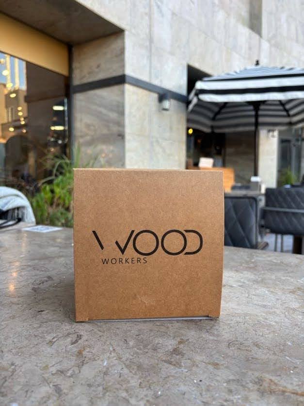 Marble-Textured Wooden Cutlery Holder – Elegant Dining Essential