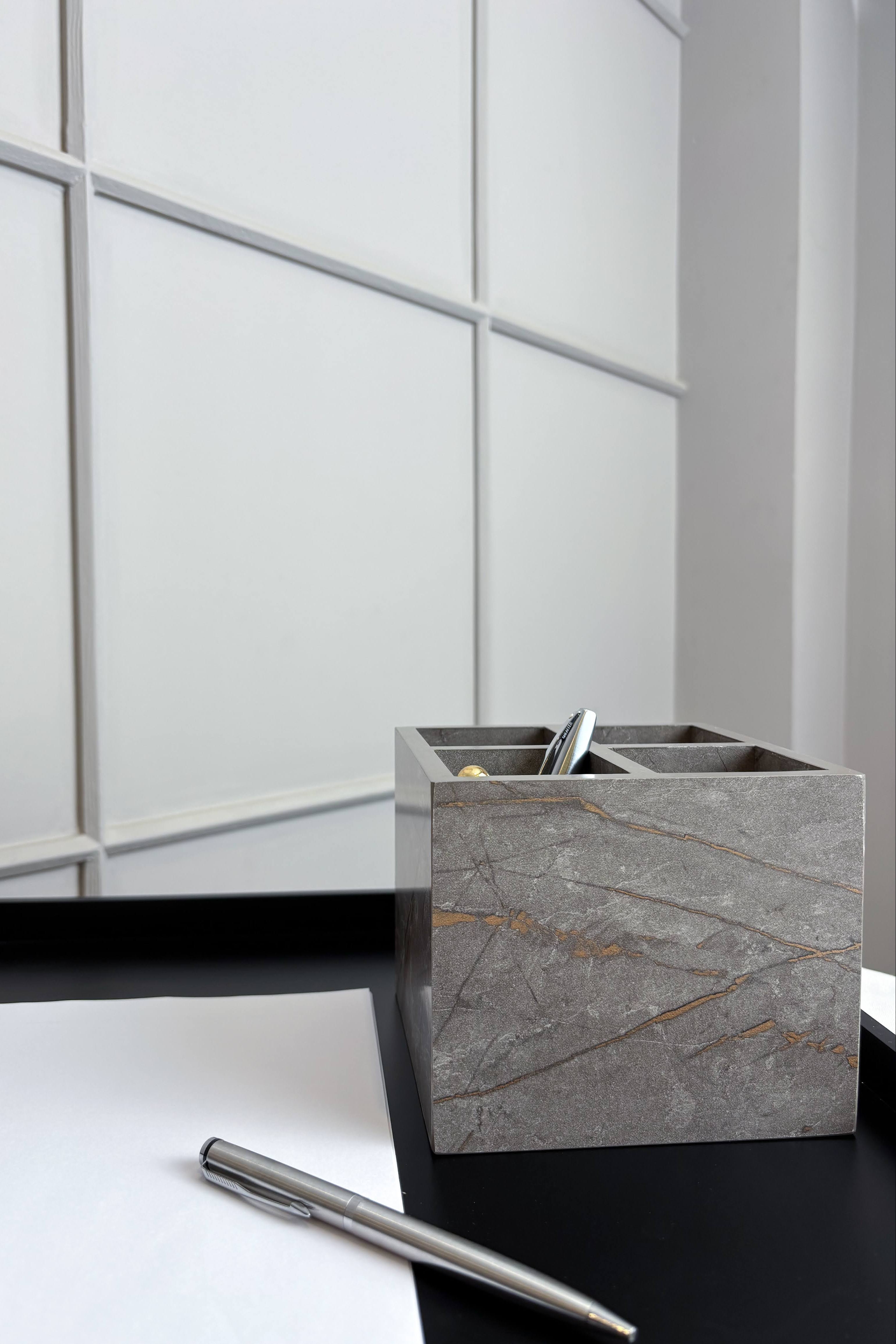 Marble-Textured Wooden Pen Holder – Stylish Desk Accessory