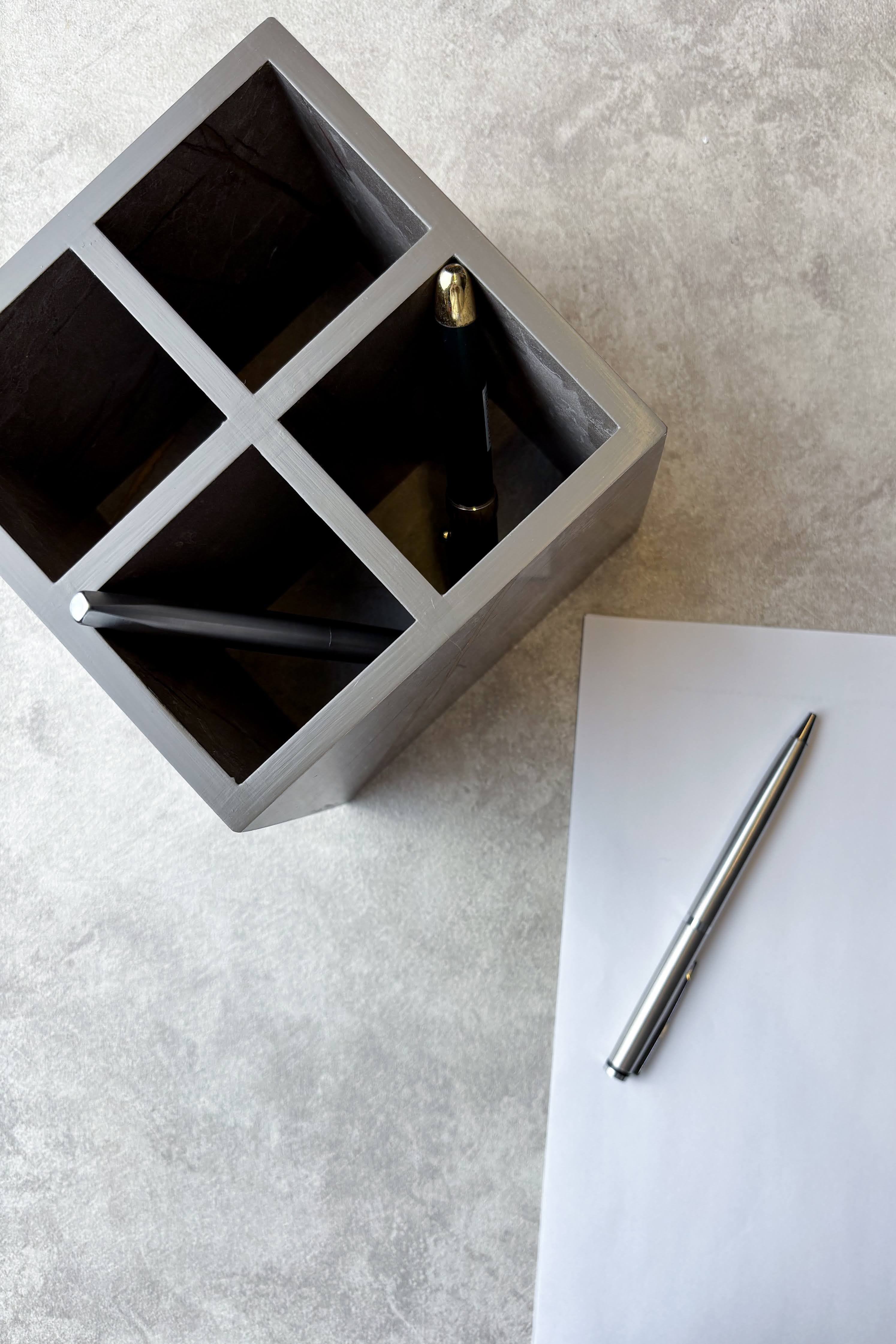 Marble-Textured Wooden Pen Holder – Stylish Desk Accessory
