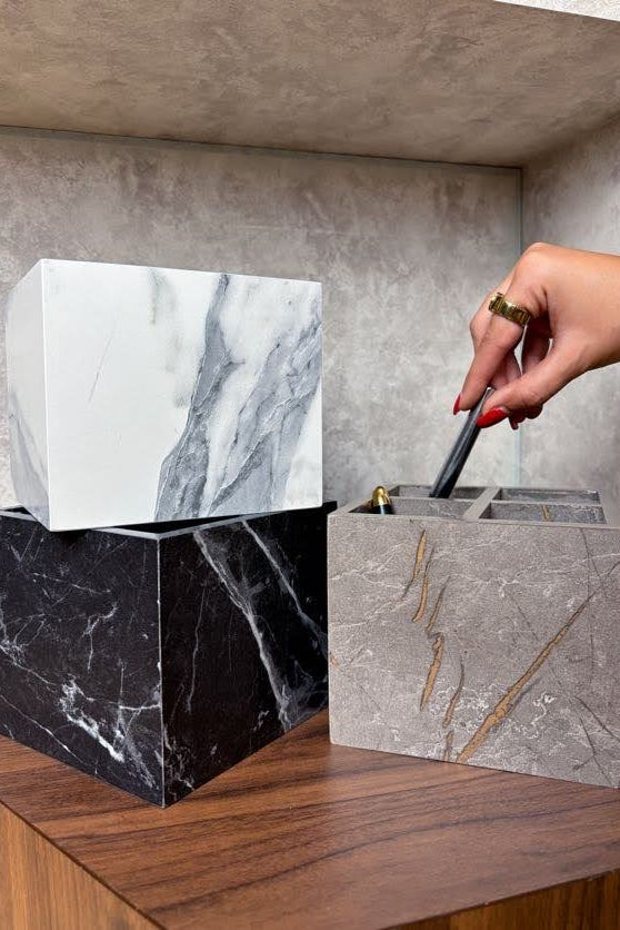 Marble-Textured Wooden Pen Holder – Stylish Desk Accessory