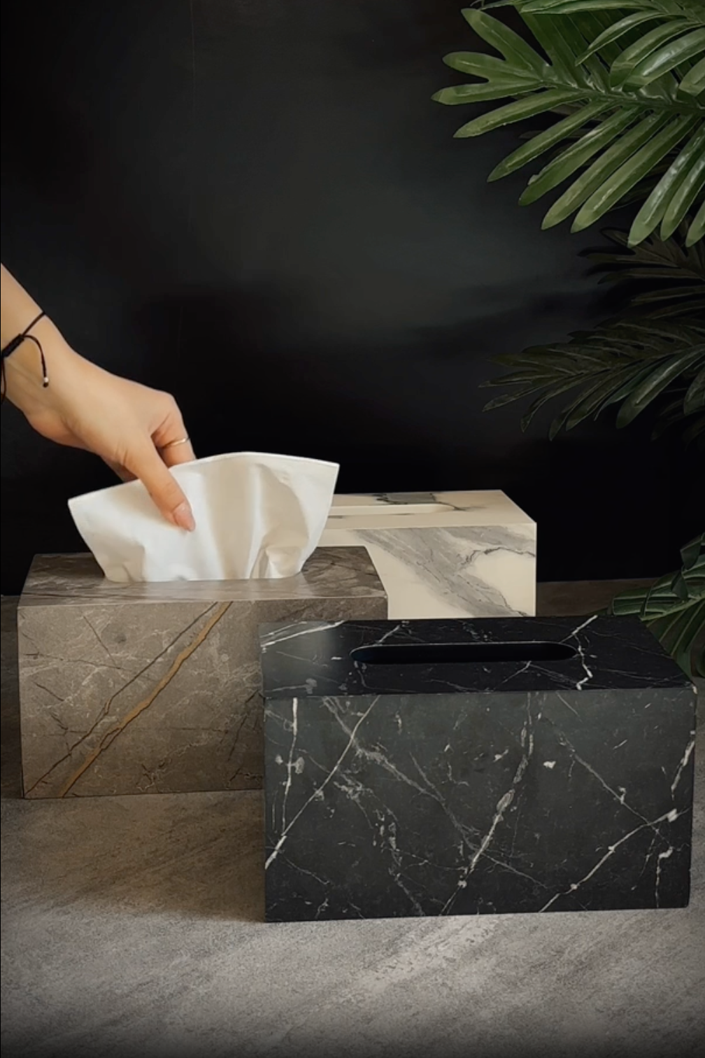 Marble-Textured Wooden Tissue Box – Elegant and Functional Décor