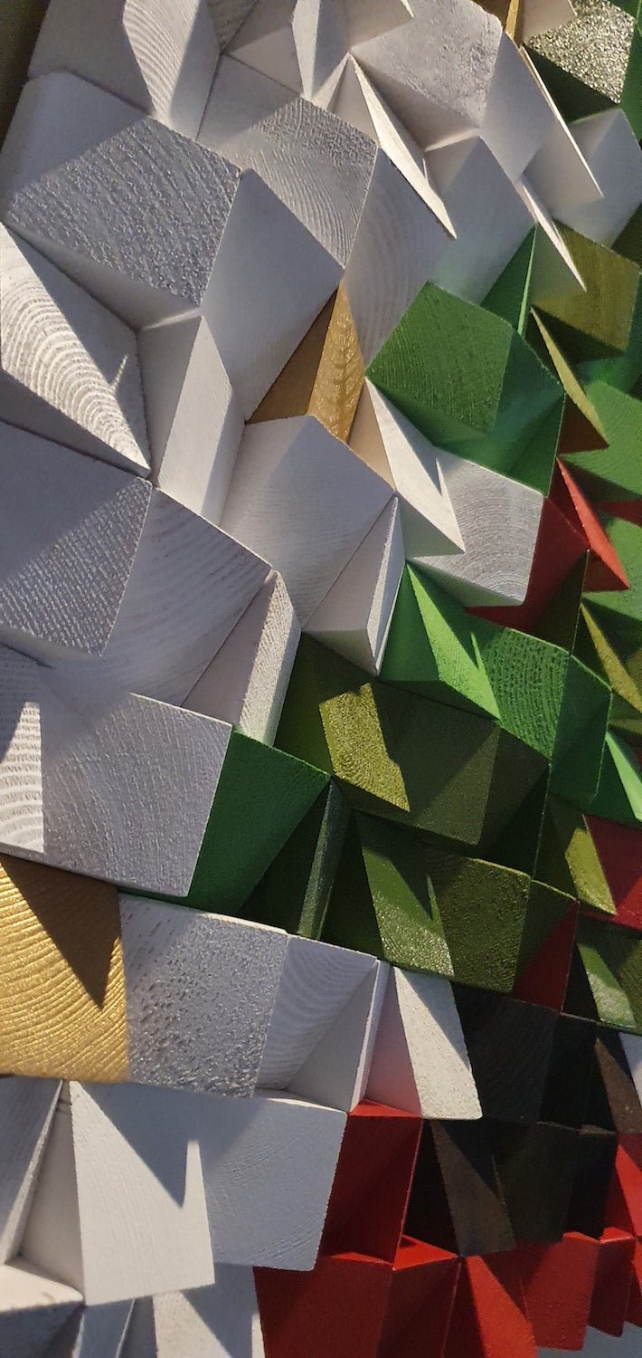 Christmas Tree Wall Panel by Woodeometry