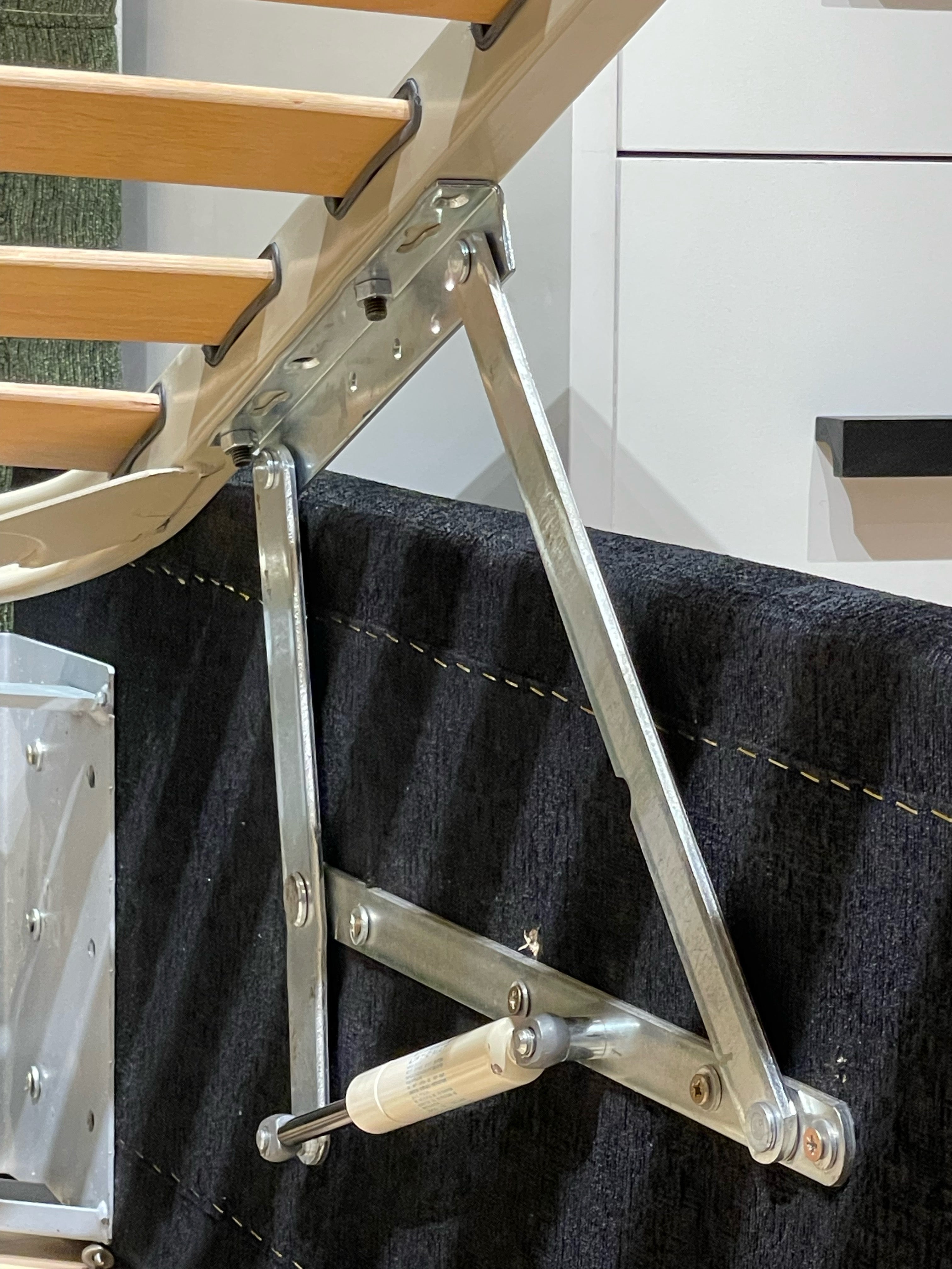 Slatted Bed Base with Mechanism