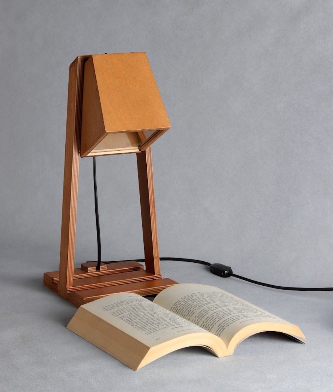 Modern Oak Table Lamp