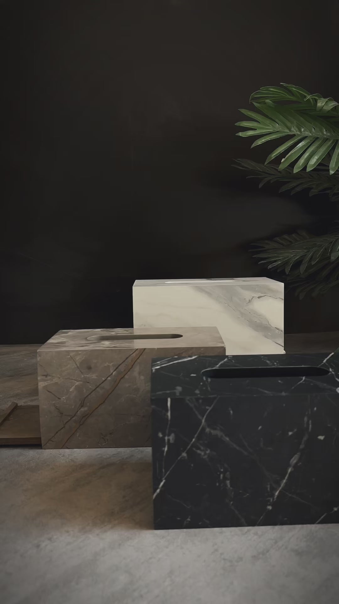 Marble-Textured Wooden Tissue Box – Elegant and Functional Décor