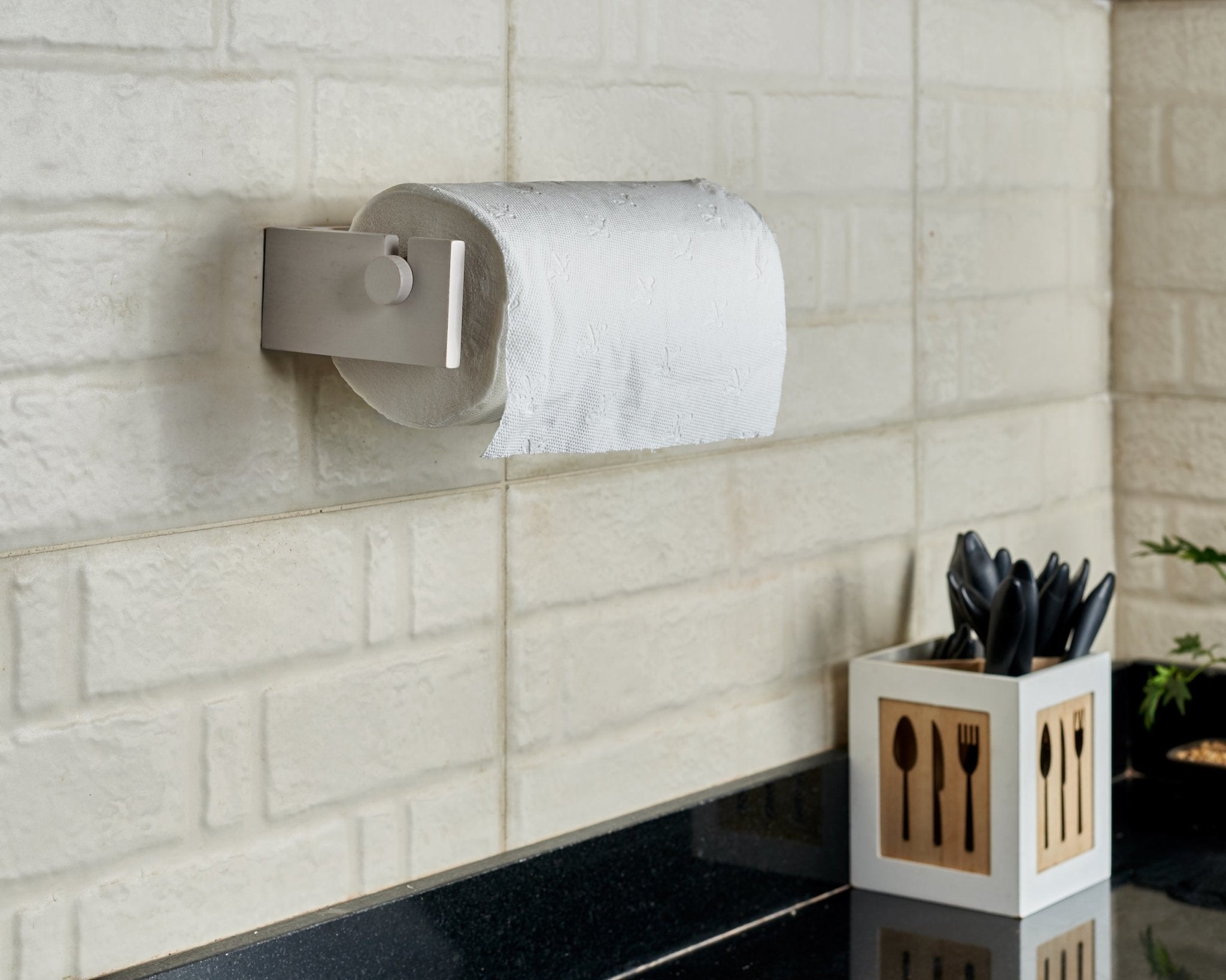 Wooden Kitchen Roll 30 cms