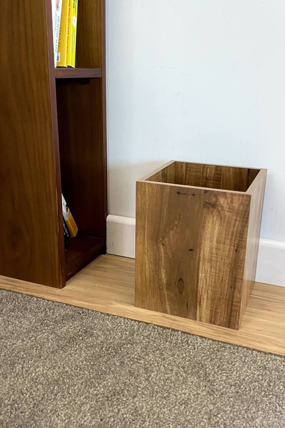 Wooden Office Set of Tray, Trash Bin & Tissue Box
